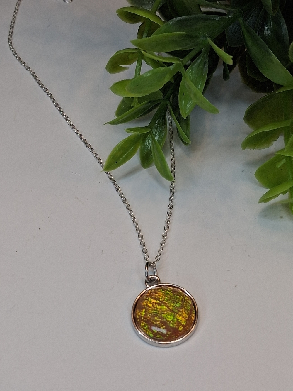 Round Opal-Like Pendant Necklace in Yellow-Green - Women Jewelry